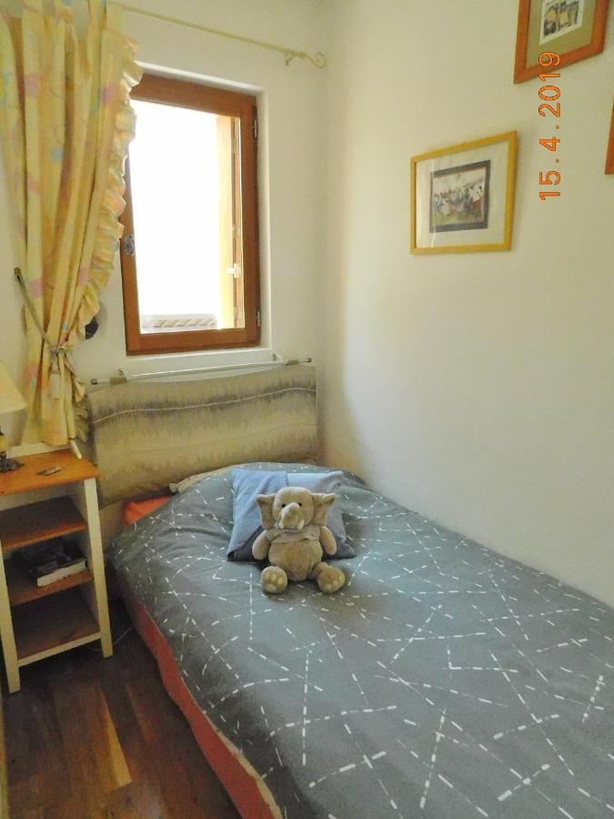 Bassy Chez Nous. B & B المظهر الخارجي الصورة