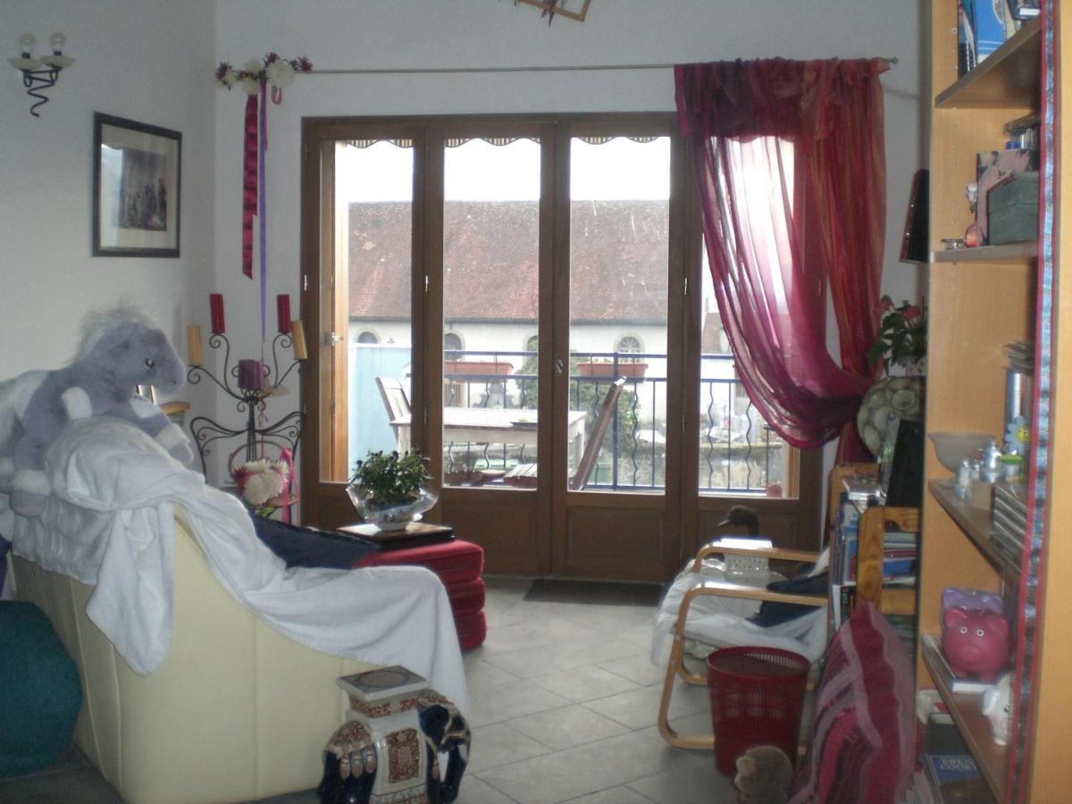 Bassy Chez Nous. B & B المظهر الخارجي الصورة